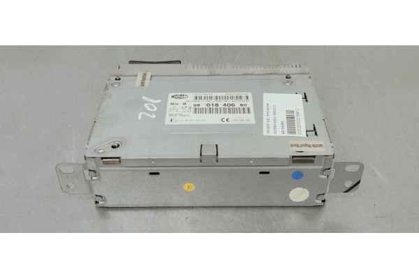 Recambio de sistema audio / radio cd para peugeot 208 1.6 hdi 92 fap referencia OEM IAM 9801840680  