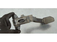 Recambio de pedal acelerador para toyota yaris 1.5 i 112 referencia OEM IAM 781100D120  