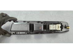 Recambio de mando elevalunas delantero derecho para toyota yaris 1.5 i 112 referencia OEM IAM 742310D690  