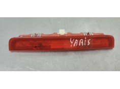 Recambio de luz central de freno para toyota yaris 1.5 i 112 referencia OEM IAM 815700D152  