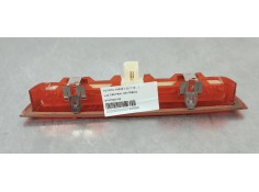 Recambio de luz central de freno para toyota yaris 1.5 i 112 referencia OEM IAM 815700D152  