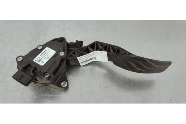 Recambio de pedal acelerador para nissan qashqai (j11) 1.6 i turbo 163 referencia OEM IAM 180024BA0B  