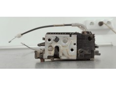 Recambio de cerradura puerta trasera derecha para peugeot 208 1.6 hdi 92 fap referencia OEM IAM 9688080780  