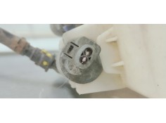 Recambio de deposito limpia para chevrolet captiva 2.0 d referencia OEM IAM   