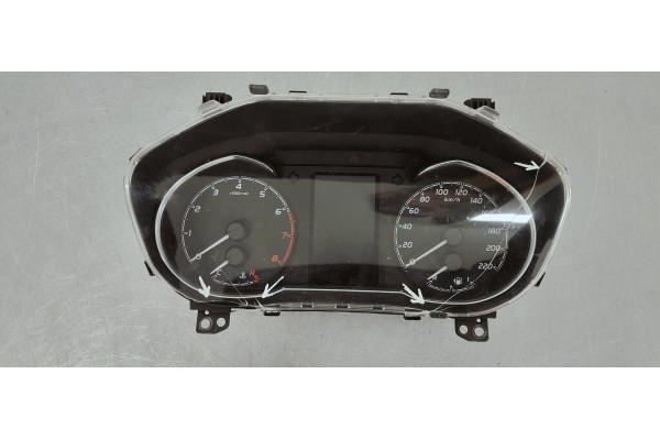 Recambio de cuadro instrumentos para toyota yaris 1.5 i 112 referencia OEM IAM 83800F5291  