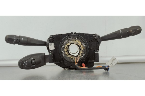 Recambio de mando multifuncion para peugeot 208 1.6 hdi 92 fap referencia OEM IAM 98030394ZD  