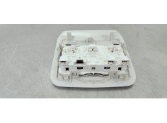 Recambio de luz interior para peugeot 208 1.6 hdi 92 fap referencia OEM IAM 9674441377  