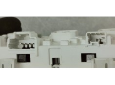 Recambio de luz interior para peugeot 208 1.6 hdi 92 fap referencia OEM IAM 9674441377  