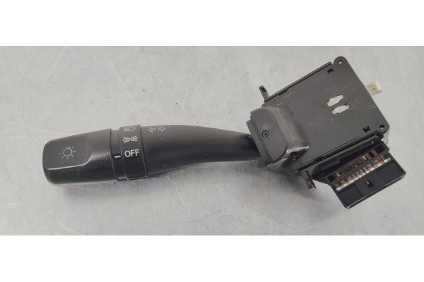 Recambio de mando intermitentes para hyundai santa fe (sm) 2.0 crdi cat referencia OEM IAM   