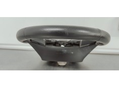 Recambio de volante para toyota yaris 1.5 i 112 referencia OEM IAM 451000D49024  