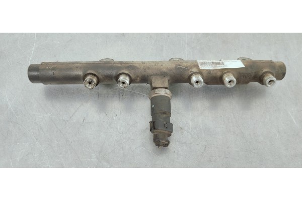 Recambio de rampa inyectora para fiat stilo (192) 1.9 jtd cat referencia OEM IAM 0445214016  