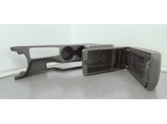 Recambio de apoyabrazos central para mazda cx-3 1.5 d turbo 105 4x4 fap referencia OEM IAM D09W64471  