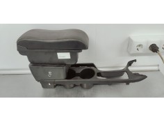 Recambio de apoyabrazos central para mazda cx-3 1.5 d turbo 105 4x4 fap referencia OEM IAM D09W64471  