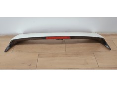 Recambio de aleron trasero para nissan qashqai (j11) 1.6 i turbo 163 referencia OEM IAM 960304ESXX  