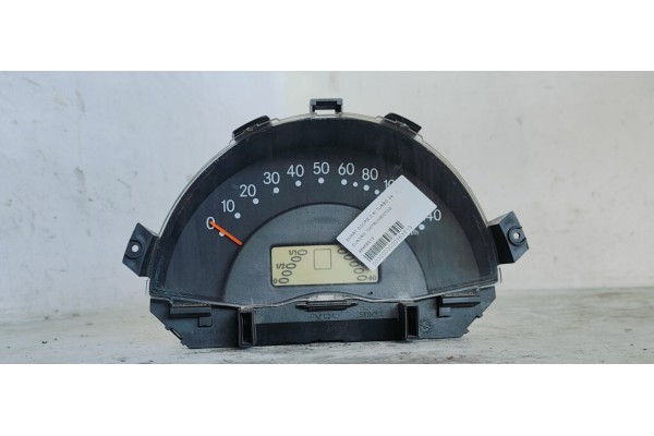 Recambio de cuadro instrumentos para smart coupe 0.6i turbo 54 referencia OEM IAM 88458013  