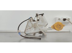 Recambio de deposito limpia para toyota yaris 1.5 i 112 referencia OEM IAM   