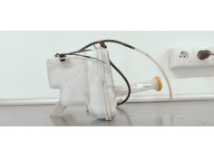 Recambio de deposito limpia para toyota yaris 1.5 i 112 referencia OEM IAM   