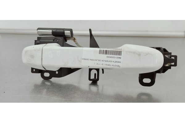 Recambio de maneta exterior delantera derecha para toyota yaris 1.5 i 112 referencia OEM IAM 692010D05000  