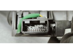 Recambio de mando luces para toyota yaris 1.5 i 112 referencia OEM IAM 17F938  