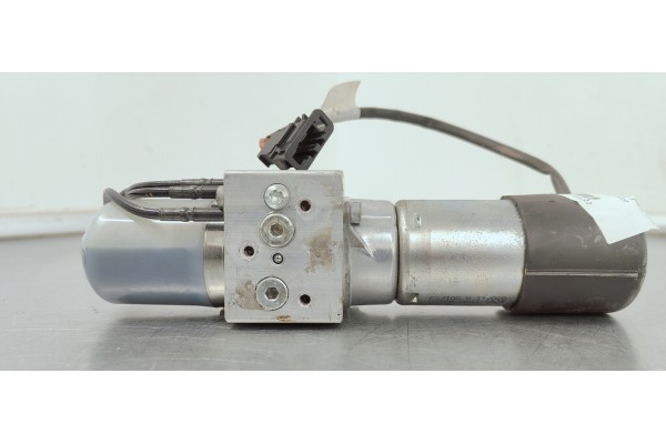 Recambio de motor techo electrico para volkswagen golf vi cabriolet (517) 1.6 tdi referencia OEM IAM DAI1110913  