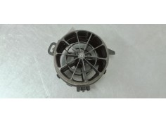 Recambio de rejilla aireadora para toyota yaris 1.5 i 112 referencia OEM IAM 5556862280  