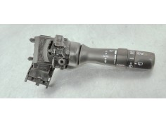 Recambio de mando limpia para toyota yaris 1.5 i 112 referencia OEM IAM 17F936  