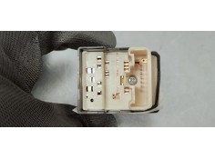 Recambio de mando retrovisor para toyota yaris 1.5 i 112 referencia OEM IAM 183574  