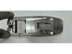 Recambio de mando elevalunas delantero izquierdo para peugeot 208 1.6 hdi 92 fap referencia OEM IAM   