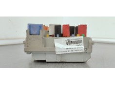 Recambio de caja reles / fusibles para fiat croma (194) 1.9 16v multijet dynamic referencia OEM IAM 51738102  