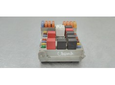 Recambio de caja reles / fusibles para fiat croma (194) 1.9 16v multijet dynamic referencia OEM IAM 51738102  