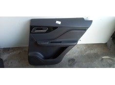 GUARNECIDO PUERTA TRASERA DERECHA 