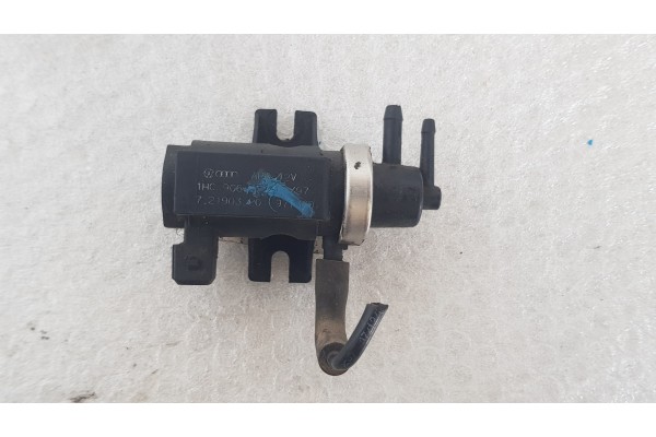 Recambio de valvula aire adicional para volkswagen golf iv berlina (1j1) básico referencia OEM IAM 1H0906627  