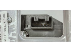 Recambio de motor limpia trasero para toyota yaris 1.5 i 112 referencia OEM IAM 851300D190  