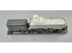 Recambio de mando elevalunas delantero izquierdo para toyota yaris 1.5 i 112 referencia OEM IAM 742320D720  