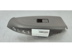 MANDO ELEVALUNAS TRASERO DERECHO D09H66370 