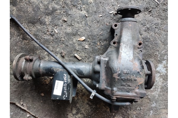 Recambio de diferencial delantero para nissan terrano/terrano.ii (r20) 2.7 turbodiesel referencia OEM IAM 38511023007  
