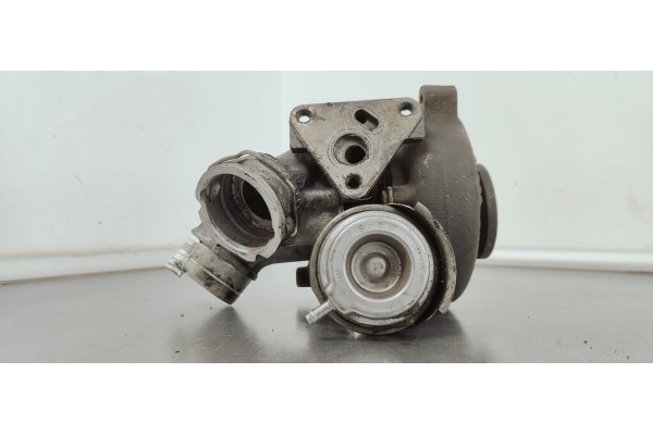 Recambio de turbocompresor para volkswagen touareg (7la) tdi r5 referencia OEM IAM 070145702B  