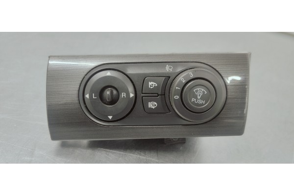 Recambio de mando luces para chevrolet captiva 2.0 d referencia OEM IAM   