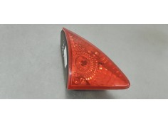 Recambio de piloto trasero izquierdo interior para peugeot 3008 1.6 hdi 112 fap referencia OEM IAM   