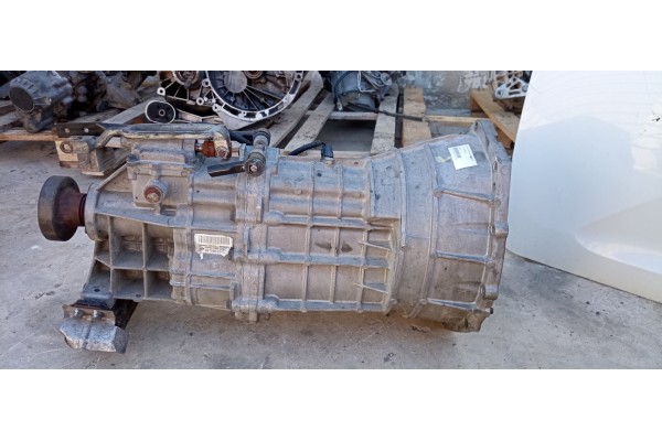 Recambio de caja cambios para ssangyong rodius xdi limited referencia OEM IAM 3102021111  