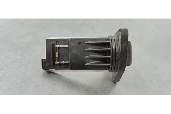 Recambio de caudalimetro para mazda cx-3 1.5 d turbo 105 4x4 fap referencia OEM IAM E5T62272  