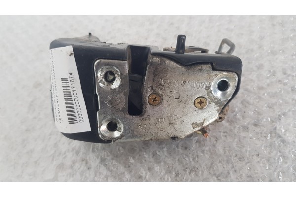 Recambio de cerradura puerta trasera derecha para jeep gr.cherokee (zj)/(z) referencia OEM IAM   
