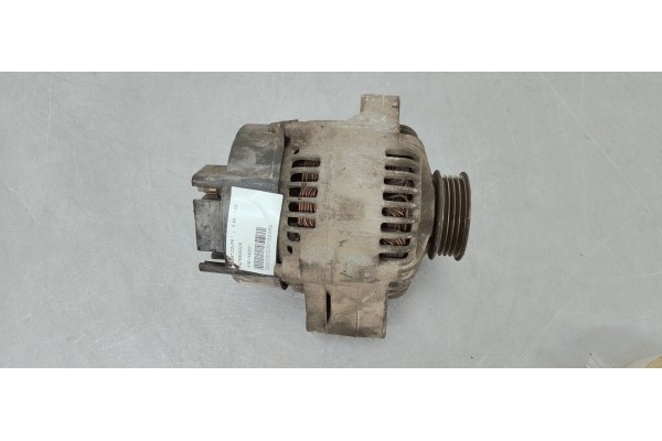 Recambio de alternador para smart coupe referencia OEM IAM A1601540501  