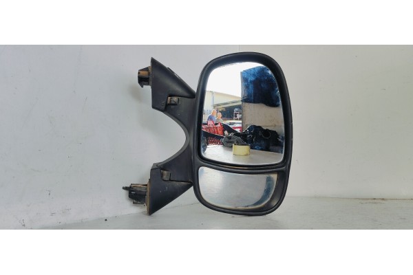 Recambio de retrovisor derecho para renault trafic combi (ab 4.01) passenger privilege referencia OEM IAM   