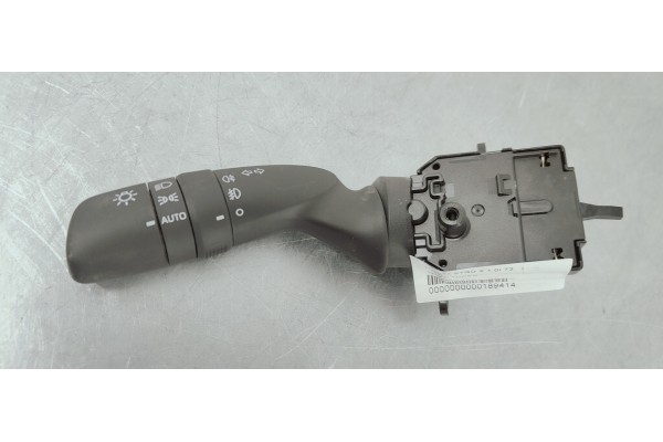 Recambio de mando luces para toyota aygo x 1.0i 72 referencia OEM IAM 17J910  
