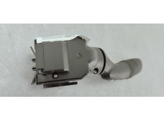 Recambio de mando limpia para toyota aygo x 1.0i 72 referencia OEM IAM 17J915  