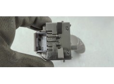 Recambio de mando limpia para toyota aygo x 1.0i 72 referencia OEM IAM 17J915  