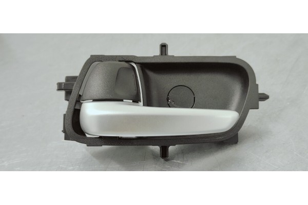 Recambio de maneta interior delantera izquierda para toyota aygo x 1.0i 72 referencia OEM IAM 69274K0040  