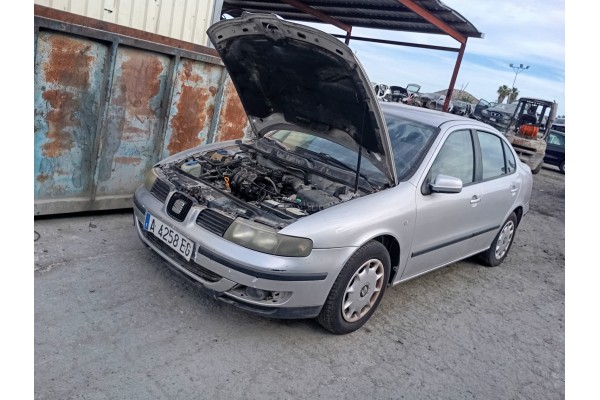 seat toledo (1m2) del año 2000