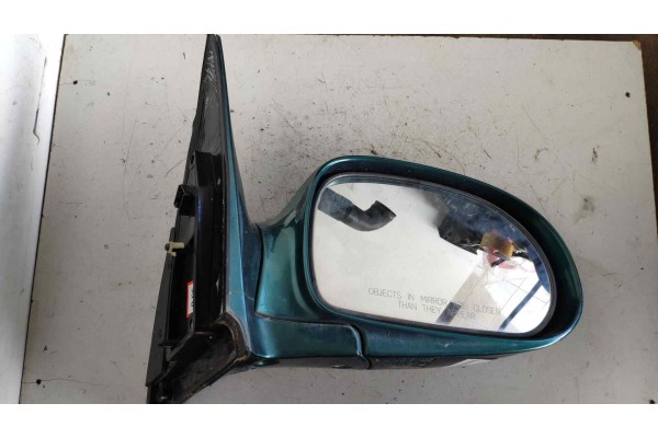 Recambio de retrovisor derecho para kia carnival ii 2.5 v6 cat referencia OEM IAM 012170 012171 23207